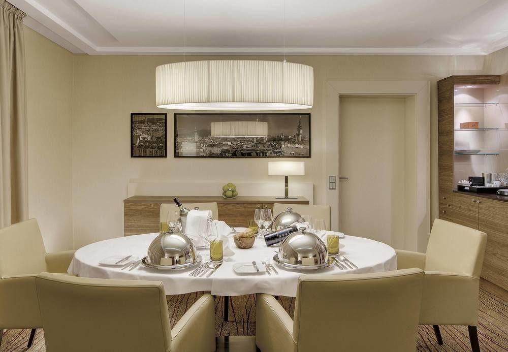 Courtyard By Marriott Linz Hotel Luaran gambar